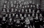 1918 boys group