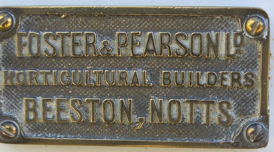 F&P plaque