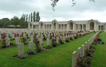 Faubourg d'Amiens Cemetery