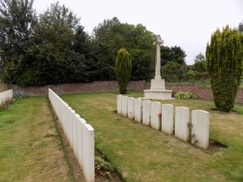 Fresnoy-le-Grand Communal Cemetery Extension
