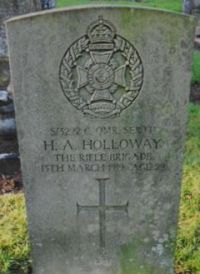 Holloway memorial