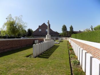 Ledeghem Military Cemetery