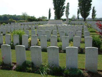 Oosttaverne Wood Cemetery